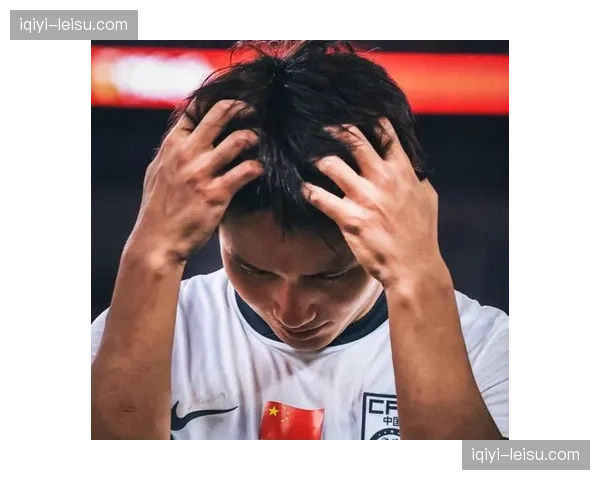 向余望冲超成功后首次站上中超舞台检验终结能力